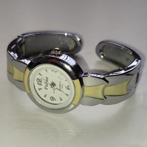 Fuhua Cuff Style Watch Silver Yellow Academia Boho Quartz Vintage